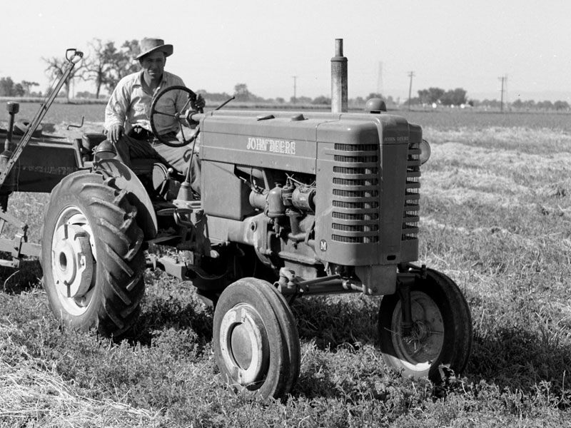JOHN DEERE MODEL M